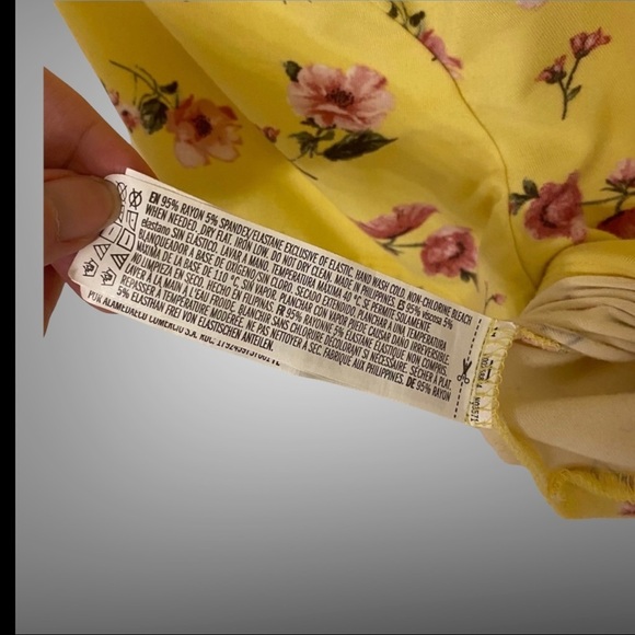 Forever 21 Top - Picture 5 of 5